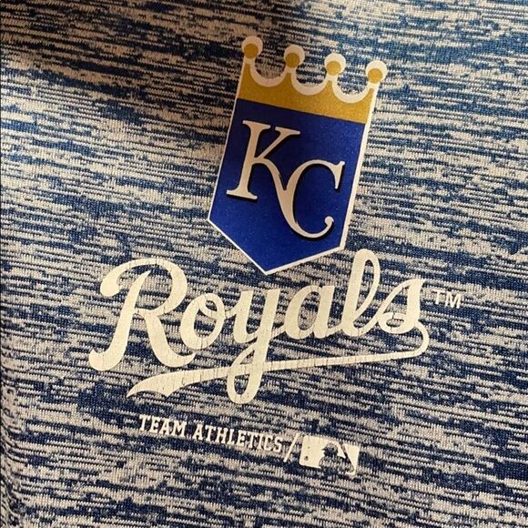MLB Kansas City Royals youth 1/4 zip - Picture 2 of 5